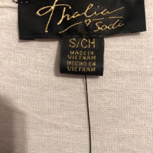 NWT Thalia sodi blouse size S.      C - Picture 2 of 4
